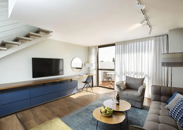 Marine Heights Suites