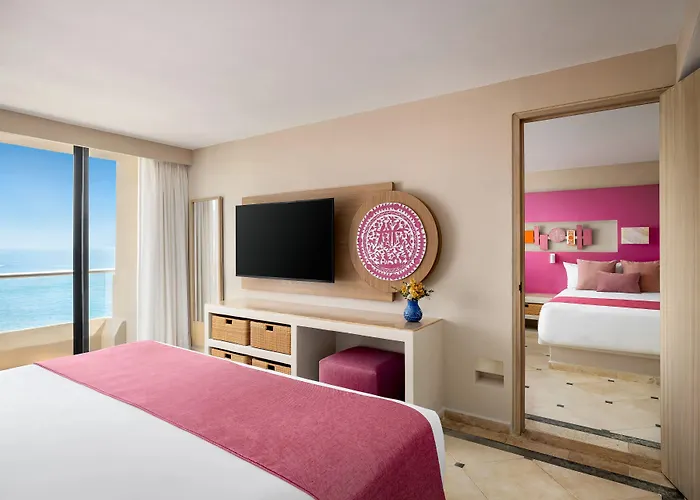 Sunscape Dorado Pacifico Ixtapa Resort&Spa