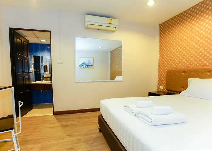 Parasol Inn Chiang Mai Old City