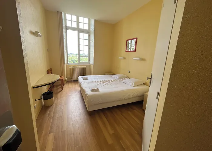 Hotellerie Saint Yves