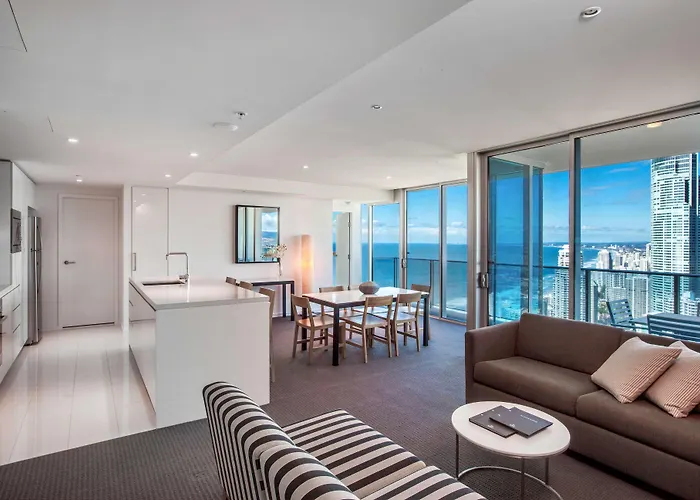 Hilton Surfers Paradise Hotel & Residences