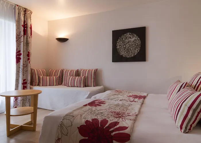 Val Baussenc, The Originals Relais