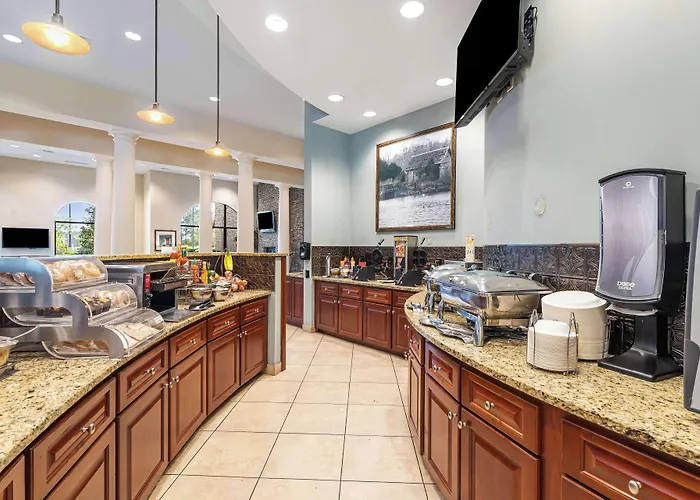 Best Western Plus Westgate Inn And Suites