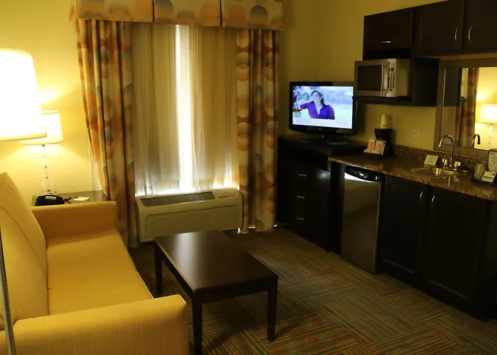Holiday Inn Express Hotel & Suites Perry By Ihg