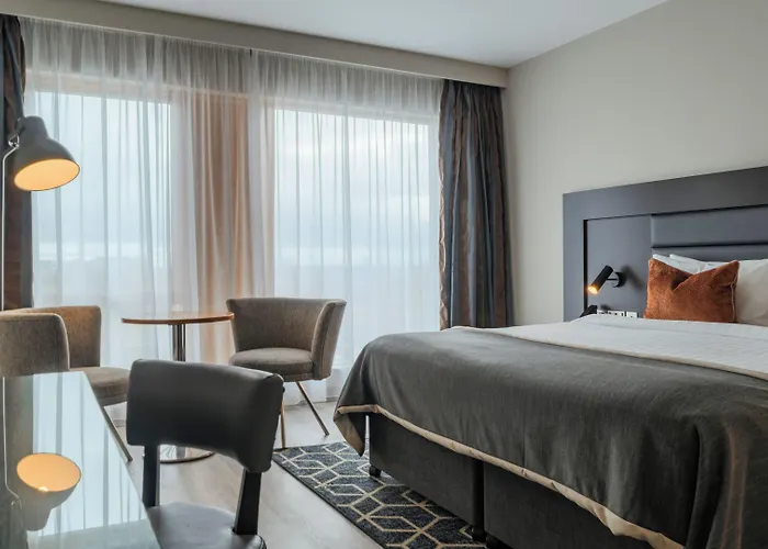 Athlone Springs Hotel
