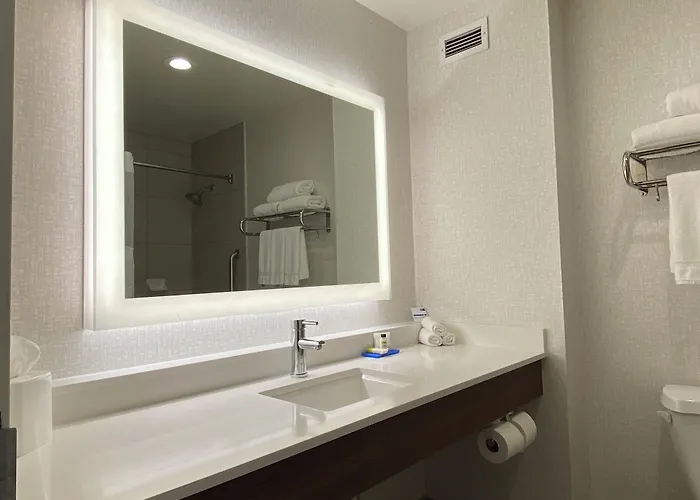 Holiday Inn Express & Suites Beaumont - Oak Valley By Ihg