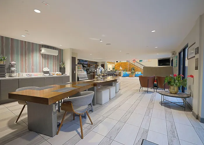 The Cove Hotel