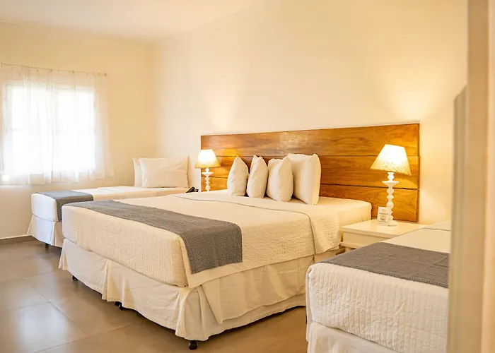 Saint Tropez Praia Hotel