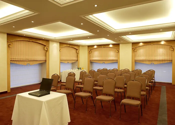 Piraeus Theoxenia Hotel