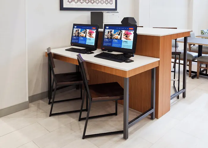 Holiday Inn Express Hotel & Suites Montgomery Boyd-Cooper Parkway By Ihg