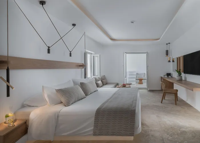 Santorini Kastelli Resort
