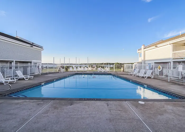 Innseason Resorts Surfside