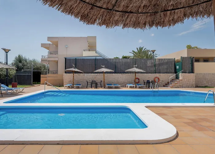 Hotel Abril