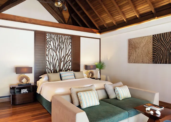 Niva Kurumba Maldives