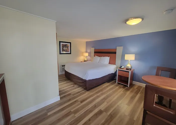 Days Inn By Wyndham - Cape Cod