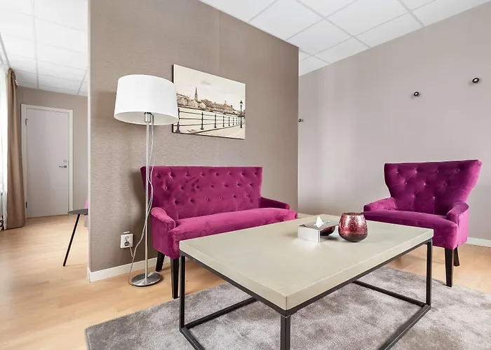Best Western Plus Park Airport Hotel
