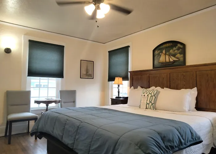 Cherokee Lodge