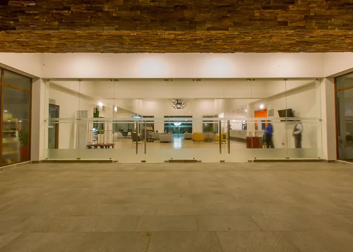 Best Western Las Mercedes Airport