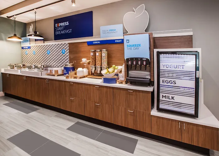 Holiday Inn Express And Suites St. Cloud By Ihg