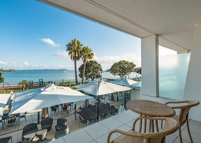 Paihia Beach Resort & Spa Hotel