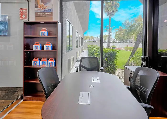 Motel 6-Los Angeles, Ca - Los Angeles - Lax