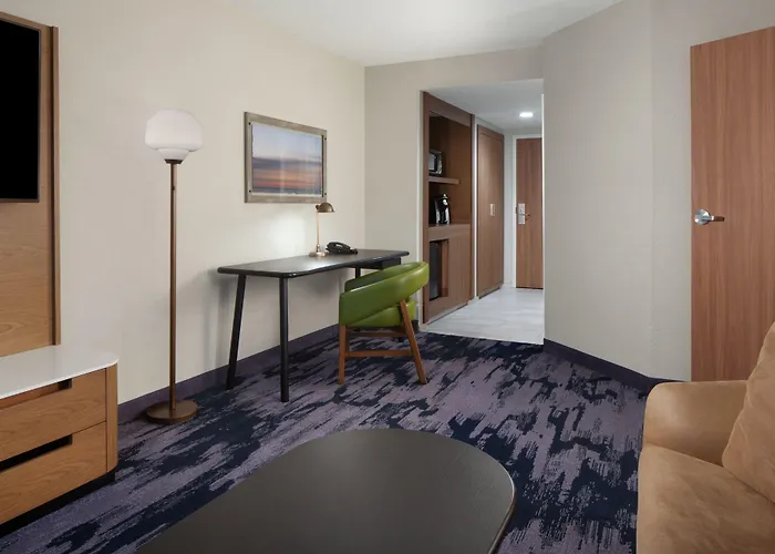 Fairfield Inn & Suites By Marriott Charleston