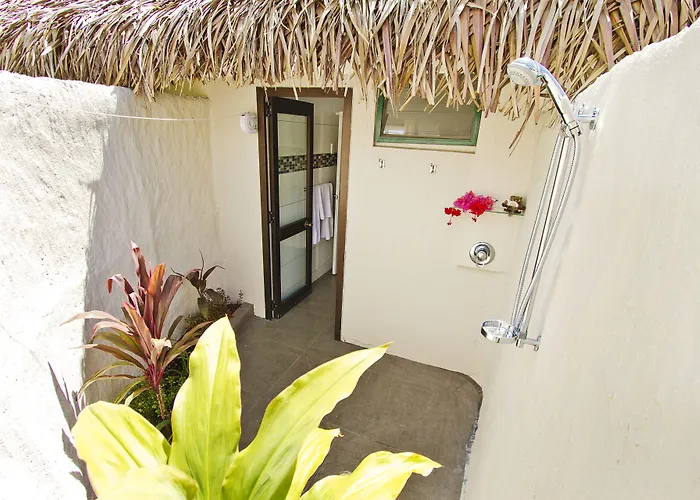 Manuia Beach Resort (Adults Only)