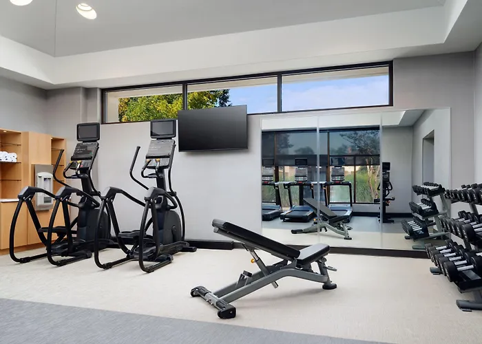 Courtyard By Marriott Little Rock West