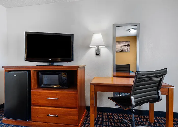 Best Western Palestine Inn
