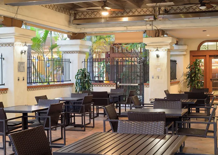 Courtyard San Diego Old Town