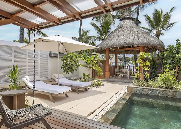 Lux* Belle Mare Resort & Villas