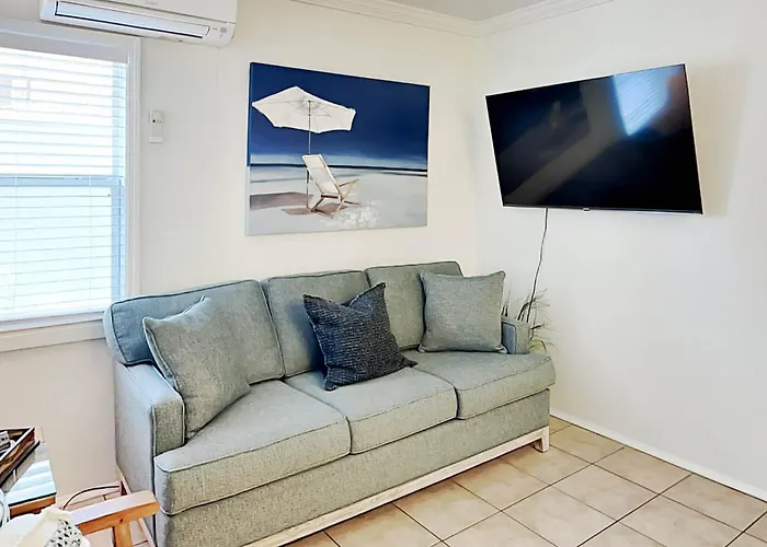 Captains Quarters A