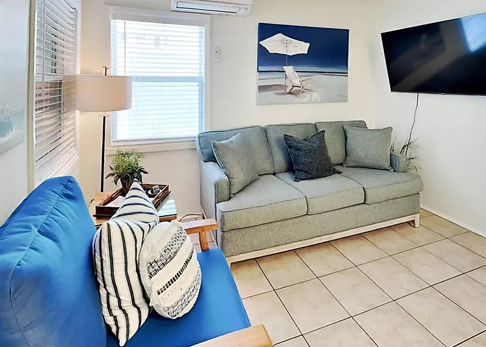 Captains Quarters A