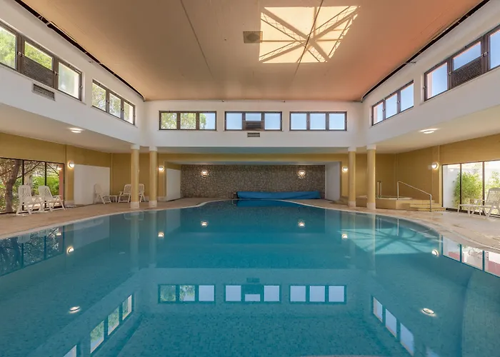Golden Club Cabanas