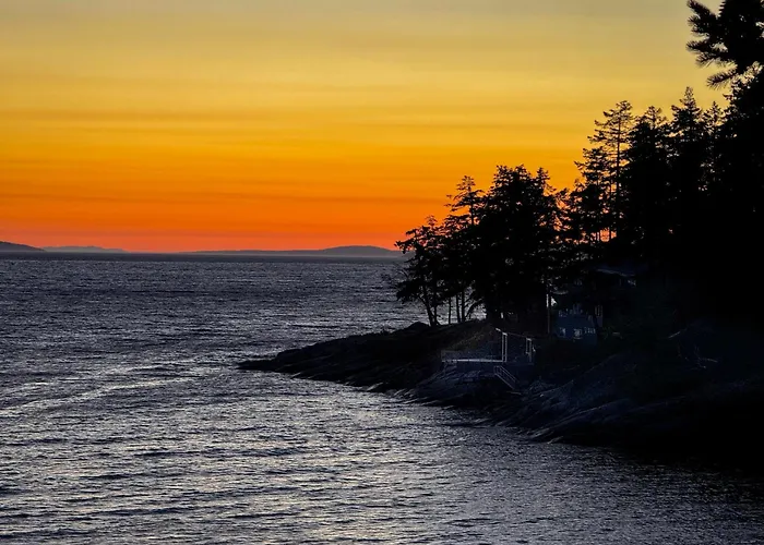 Rockwater Secret Cove Resort