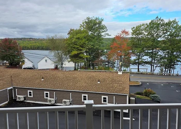 Birch Knoll Motel