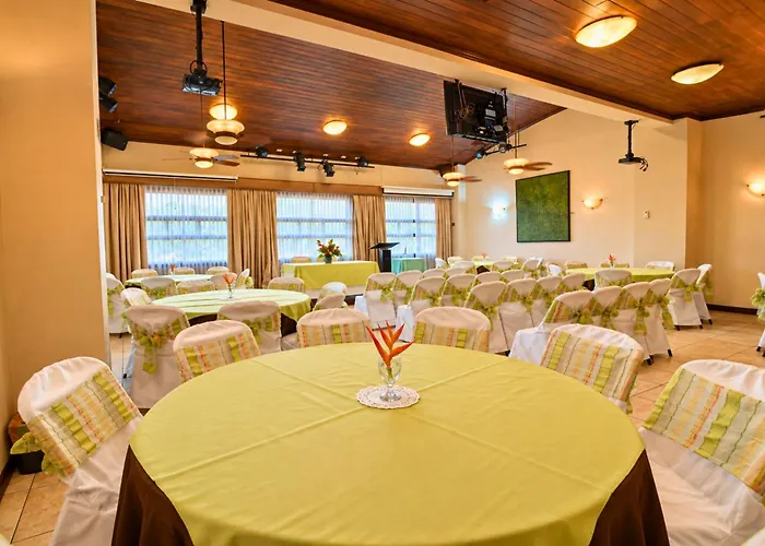 Hotel Casa Roland San Jose