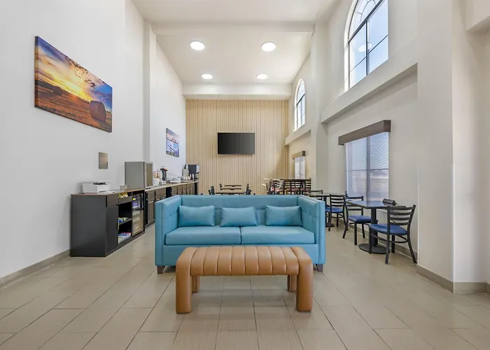 Howard Johnson By Wyndham Lubbock Tx