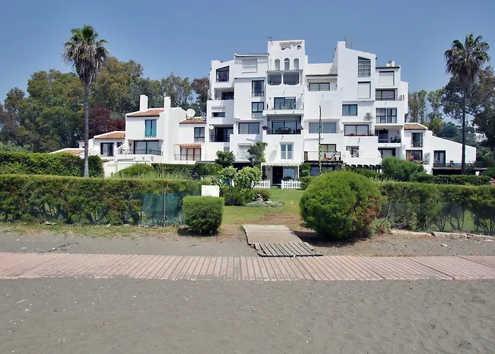 Your Vacation Retreat Right On The Beach