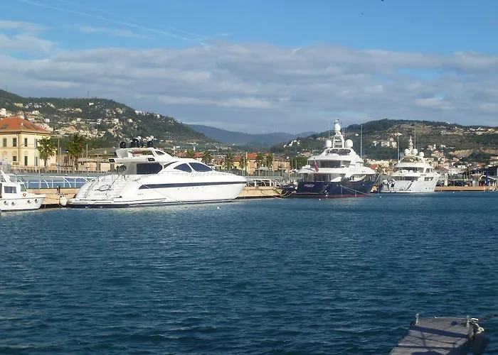 Le Vele Residence Sailing Boat