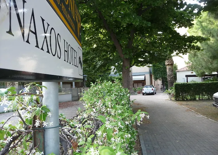 Hotel Naxos B&B