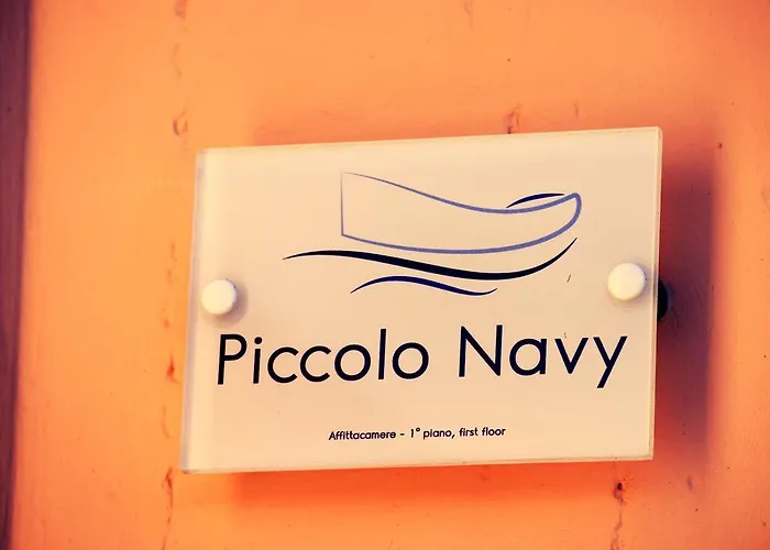 Piccolo Navy
