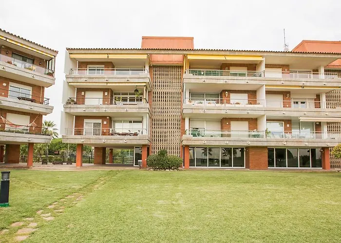 Gava 2 Beachfront Penthouse
