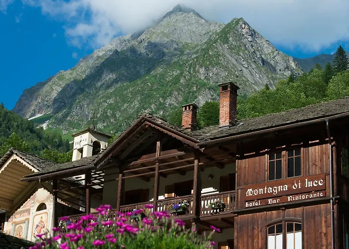 Albergo Montagna Di Luce