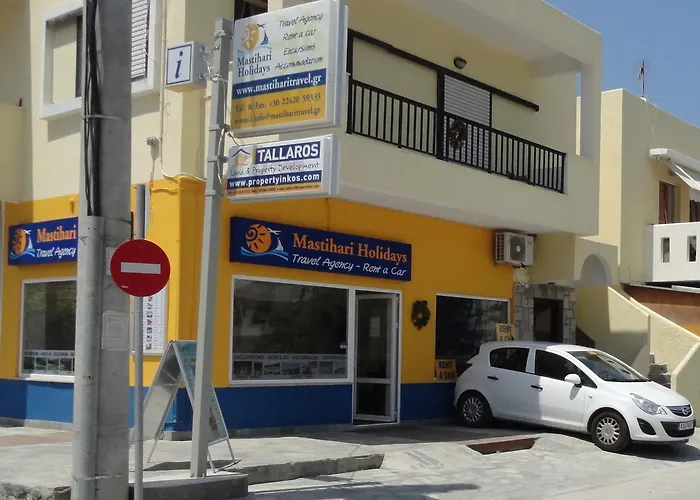 Luis Apartments