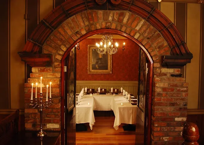 Benedicts Hotel