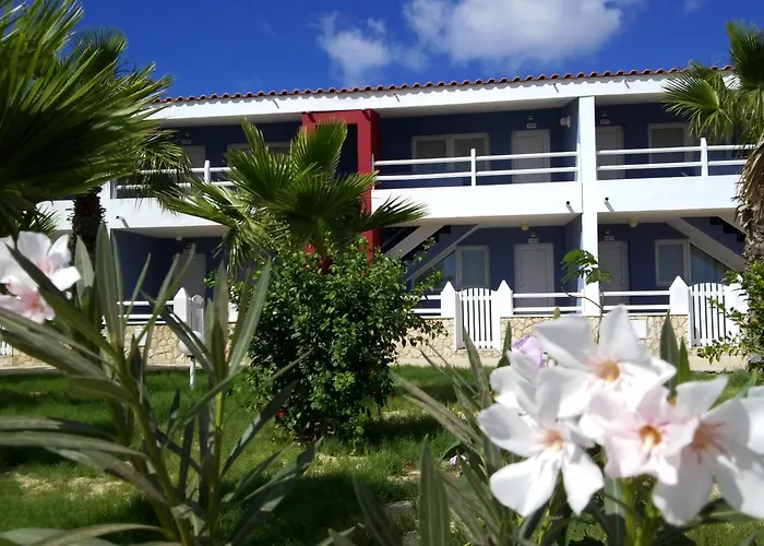 Murdeira Village
