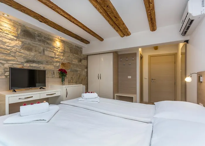 Minella Residence
