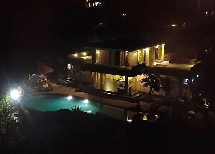 Sing Sing Resort Lovina