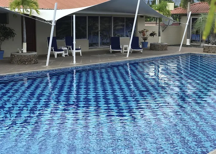 Studio Unit In Beautiful Resort